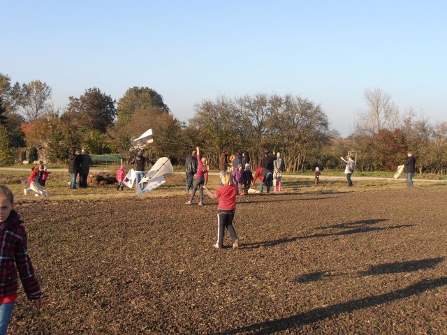 Drachenbasteln 2011